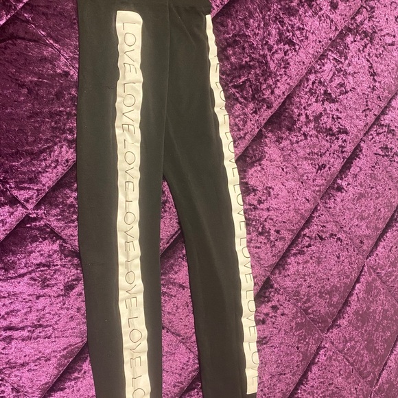 JUST ONE girls black and white leggings/size S-M - Picture 3 of 8